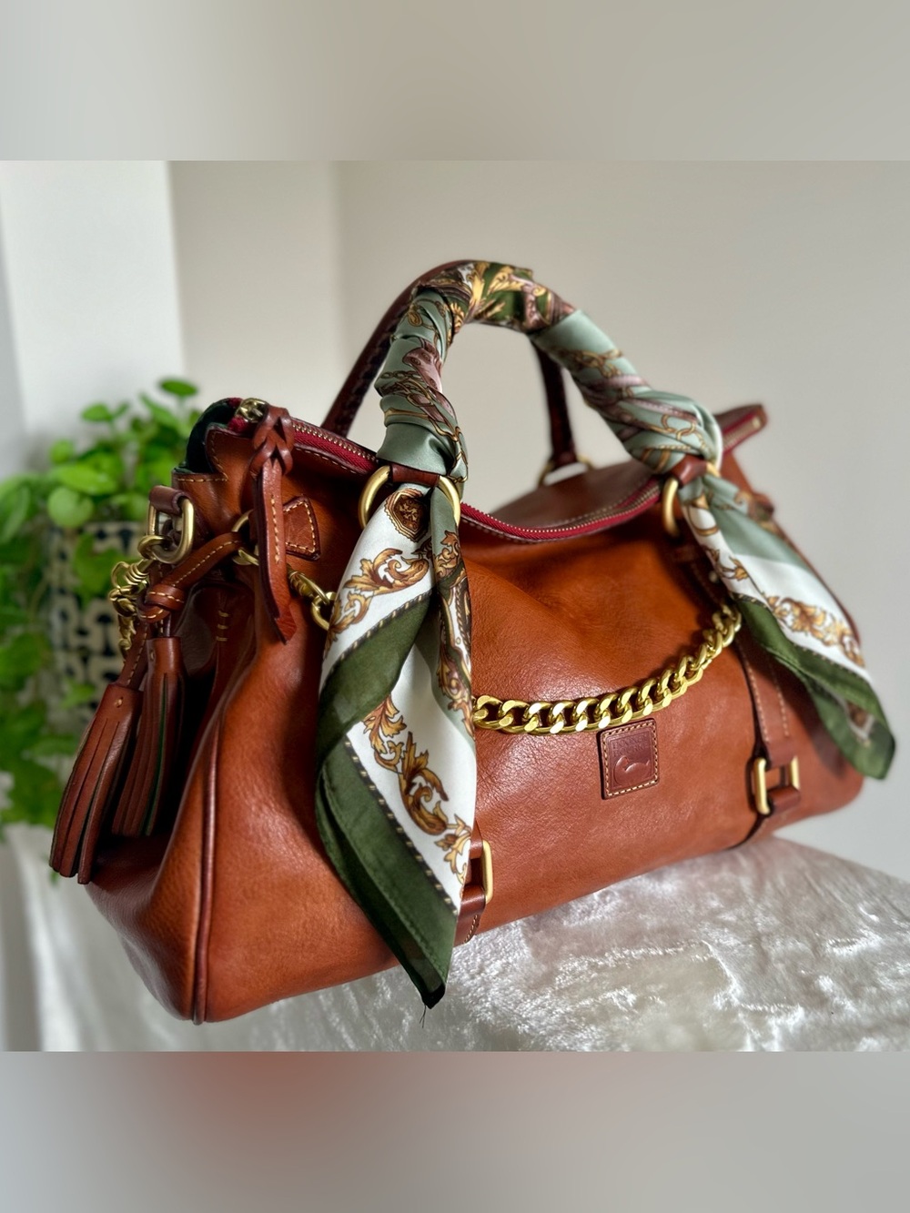 Dooney & Bourke Large Vintage Florentine Satchel - Picture 12 of 12